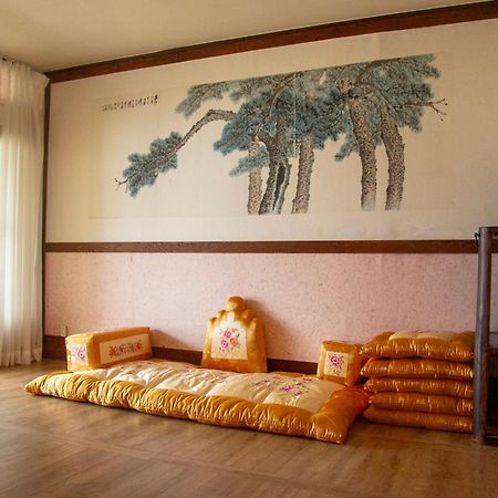 Daoljae Hanok Pension سون تشون المظهر الخارجي الصورة