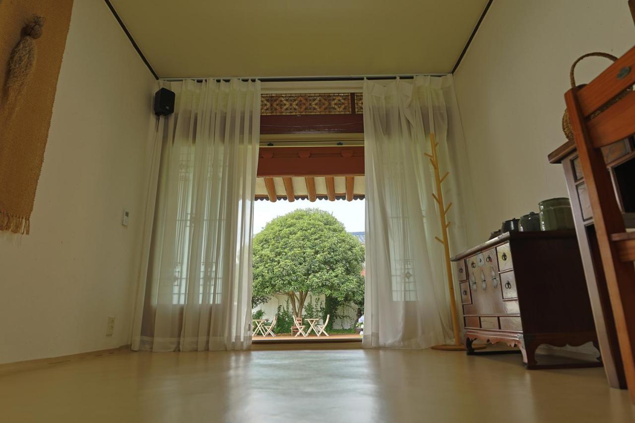 Daoljae Hanok Pension سون تشون المظهر الخارجي الصورة