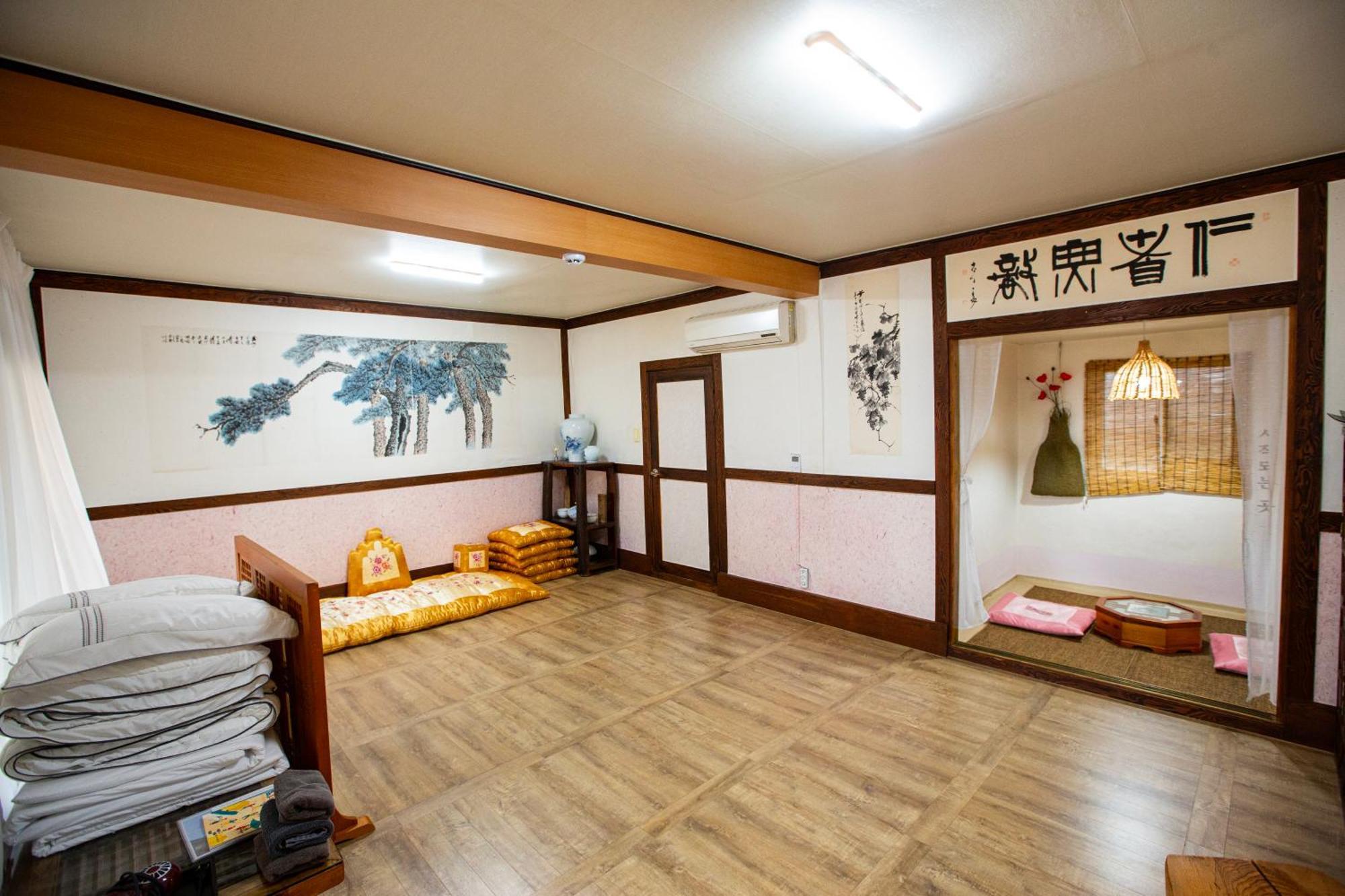 Daoljae Hanok Pension سون تشون المظهر الخارجي الصورة